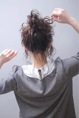 セミロング カラー ヘアアレンジ 伊藤 裕貴のヘアスタイル