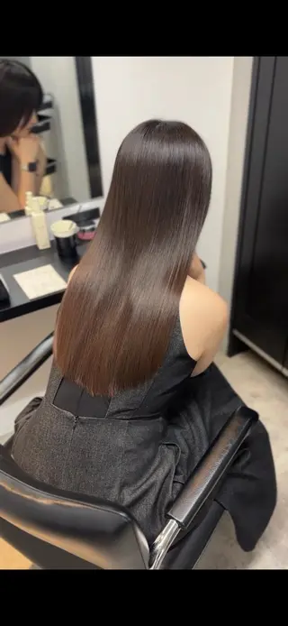 ロング 髪質改善♡ 保坂汐音のヘアスタイル