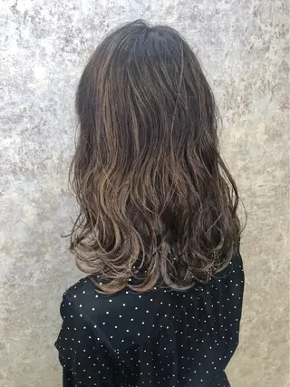 ミディアム カラー 🫟Blanco🫟 Color&Careのヘアスタイル