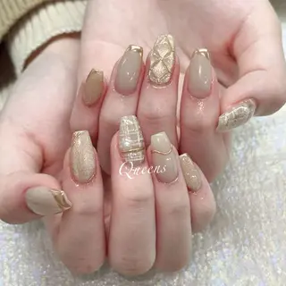 ネイル Queens テイのネイルデザイン