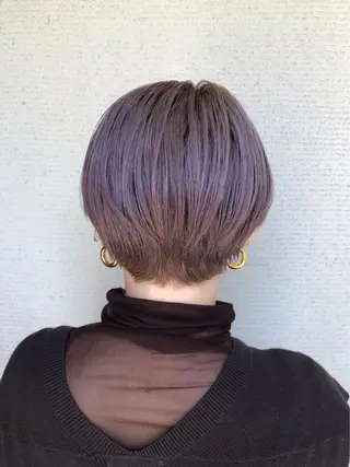 ショート 庭山 理沙のヘアスタイル