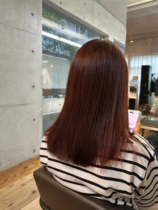 ミディアム MISAKI のヘアスタイル