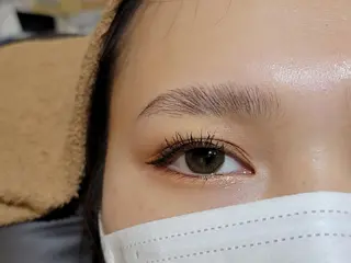 マツエク・マツパ 💜bora .のネイルデザイン