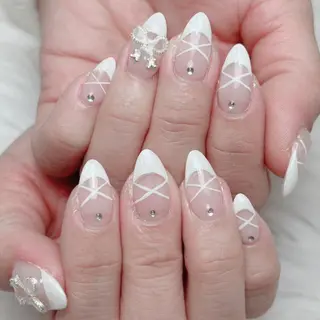 ネイル Mio ⛱のネイルデザイン