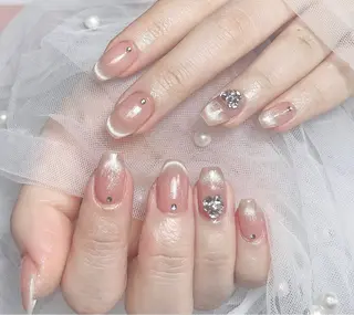 ネイル 𝐲𝐮𝐦𝐢🎀 長さ出しデザイン専門のネイルデザイン