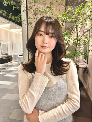 ミディアム カラー 美髪矯正/ 伊藤 更のヘアスタイル