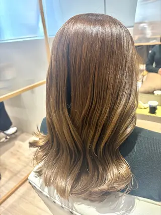 セミロング 🐶 Zina川崎 竹下 あい🐶のヘアスタイル