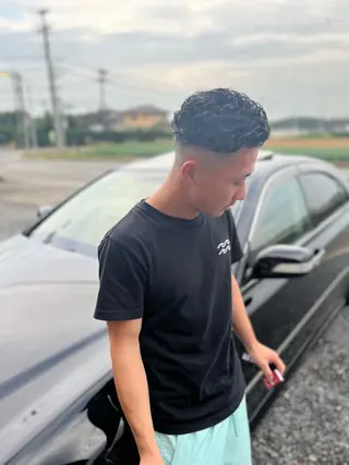 ショート パーマ メンズ ヒロ銀座バーバーショップ難波店所属・縮毛矯正/パーマ 宮河 惇💈のヘアスタイル