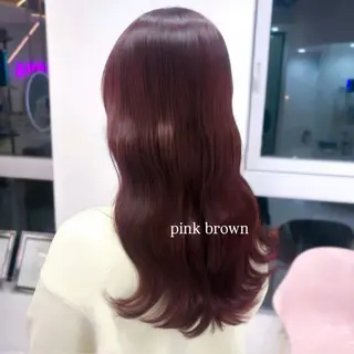 ロング 𝑚𝑖𝑤𝑎 /名駅/透明感カラーのヘアスタイル