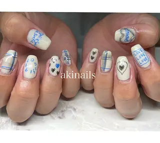 ネイル aki nailsのネイルデザイン