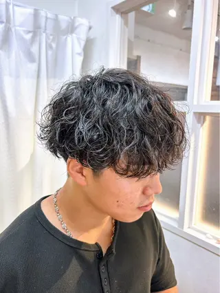 パーマ メンズ 赤坂 悠吏のヘアスタイル