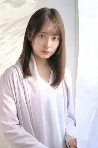 セミロング カラー 千 田のヘアスタイル