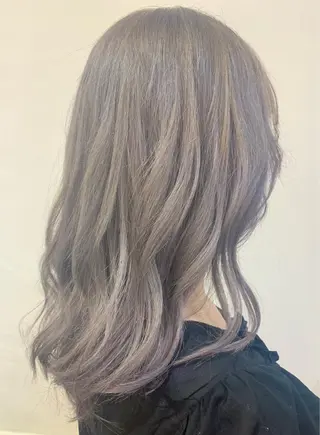 ロング 石原 姫菜のヘアスタイル