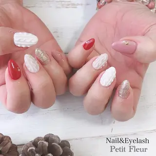ネイル Petit Fleur所属・青柳 亜梨奈のマツエク・マツパデザイン