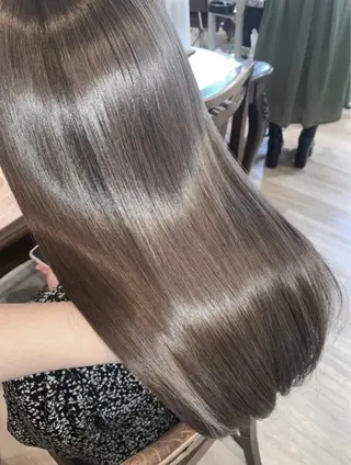 ロング 暖色/カラー特化/ ネイル/美咲🫧のヘアスタイル