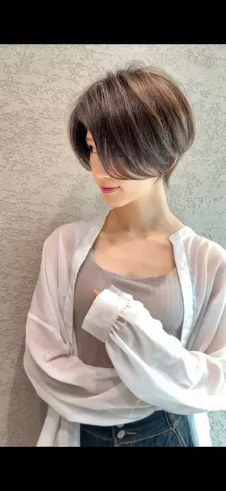 ショート カラー レイヤー❣️縮毛矯正 川村利幸のヘアスタイル