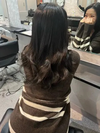 セミロング 濱川響太レディース カットモデルのヘアスタイル