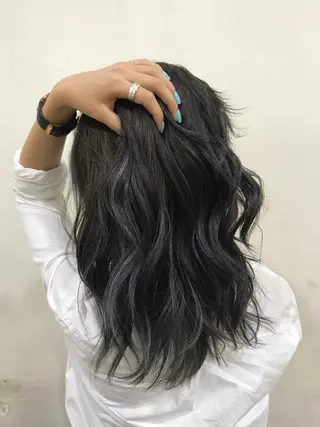 セミロング カラー AMI ウルフパーマ/メンズのヘアスタイル