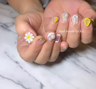 ネイル ﾈｲﾙﾙｰﾑﾘｯｶ 𝐦𝐚𝐲𝐮のネイルデザイン