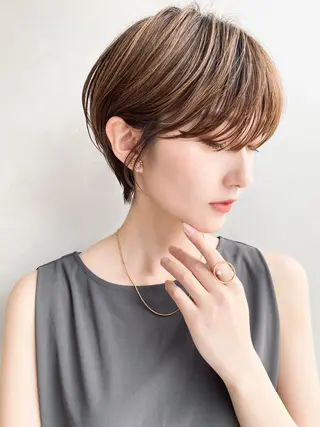 ショート カラー circle所属・いしばし なおやのヘアスタイル