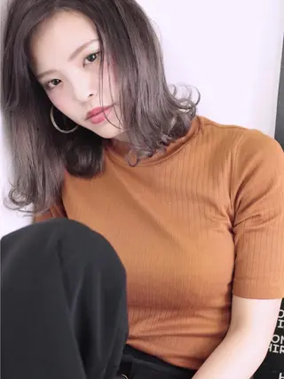 ミディアム カラー famille所属・famille ファミーユのヘアスタイル