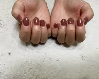 ネイル ERFOLG GINZA 銀座本店所属・ERFOLG銀座本店 伊藤美奈実のネイルデザイン