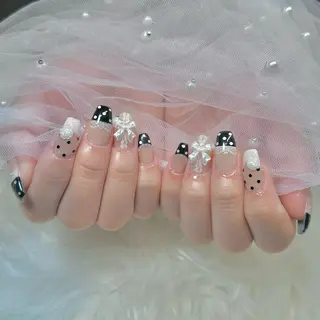 ネイル ぷりゅねる Nanamiのネイルデザイン