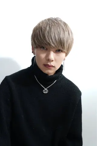 メンズ ショート/ブリーチ Sakamoto🎀のヘアスタイル