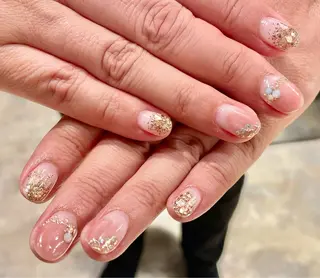 ネイル biene 鴨下愛美のネイルデザイン