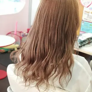 セミロング 植田 /エクステ /ブリーチ/髪質改善のヘアスタイル