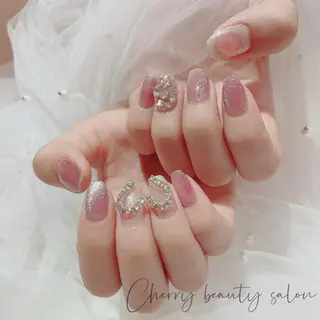 ネイル SAKURA 🍒のネイルデザイン