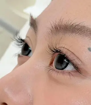 ✨木村 涼子LEDマ ツエク＆ワンホンのマツエク・マツパデザイン