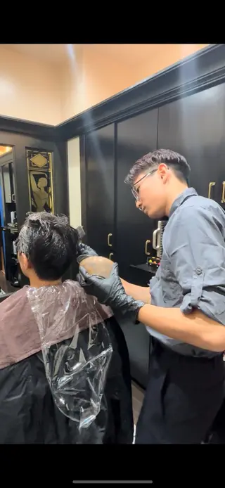 カラー メンズ LAVIE NEW STANDARD BARBER HANARE (新宿店)所属・池田 湧/IKEDA YUのエステ・リラクイメージ