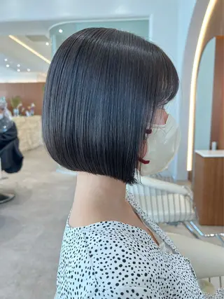 ミディアム ボブ/顔まわりレイヤ ー/新宿/KOKIのヘアスタイル