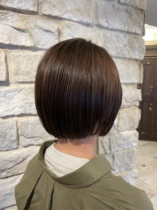 ミディアム 星野 茉由のヘアスタイル