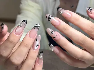 ネイル Pure&Rich Nailのネイルデザイン