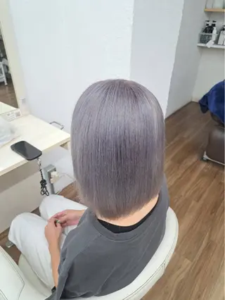 ショート カラー GLOSS 心斎橋 山上のヘアスタイル