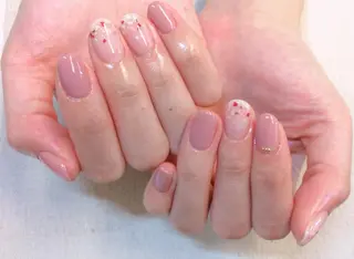 ネイル 新橋 ルキナ スタッフのネイルデザイン