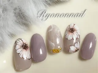 ネイル Ryononnail(リョノンネイル)所属・Ryononnail 上谷典子のネイルデザイン