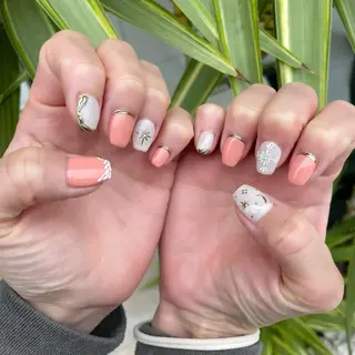 ネイル es nailのネイルデザイン