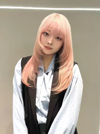 カラー Haru/ブリーチ /レイヤーカットのヘアスタイル