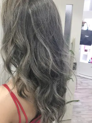 セミロング カラー 前髪カット無料🎉 髪質改善✨影山湧市のヘアスタイル