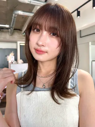 ミディアム カラー パーマ 🫧小顔×似合わせ× 透明感カラー🫧のヘアスタイル