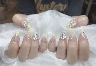 ネイル Nie Nail Shinokuboのネイルデザイン