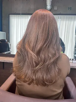 ロング N° Elune MIYUUのヘアスタイル