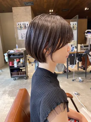 ショート 失敗しない顔まわり× 小顔補正レイヤー難波のヘアスタイル