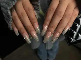 ネイル Nanami | BINELのネイルデザイン