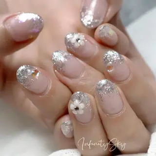 ネイル infinity skyのネイルデザイン