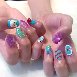 ネイル 新井 ひなののネイルデザイン