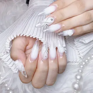 ネイル 🌈Yun nail hyejin💋のネイルデザイン